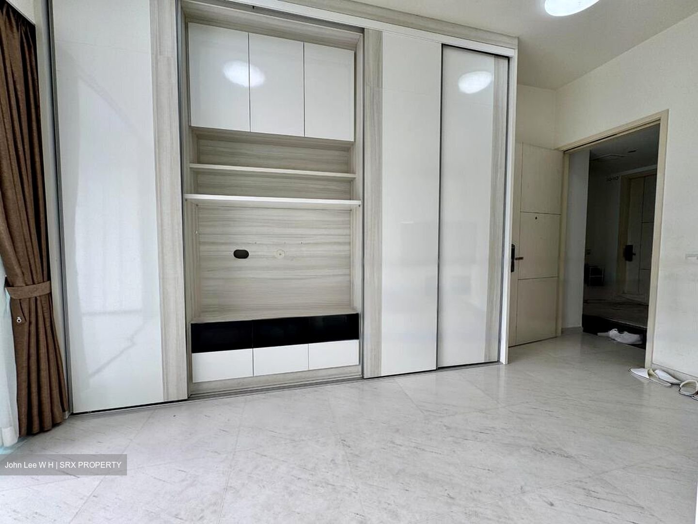 Lincoln Suites (D11), Condominium #456998081
